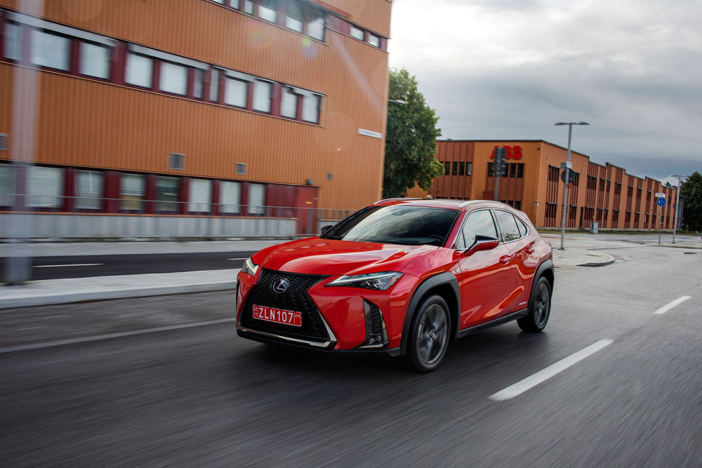 LEXUS_UX 250h_F SPORT_60.JPG