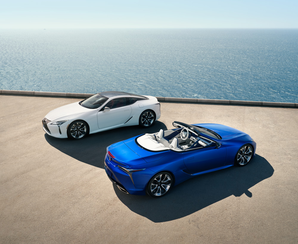 lexuslcconvertible04hires-930108.jpg